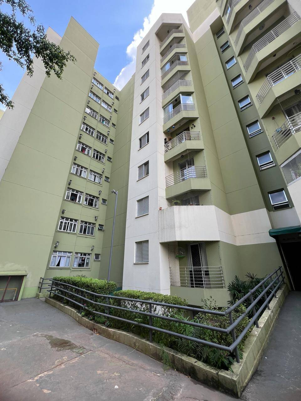 #851LL - Apartamento para Venda em São Paulo - SP