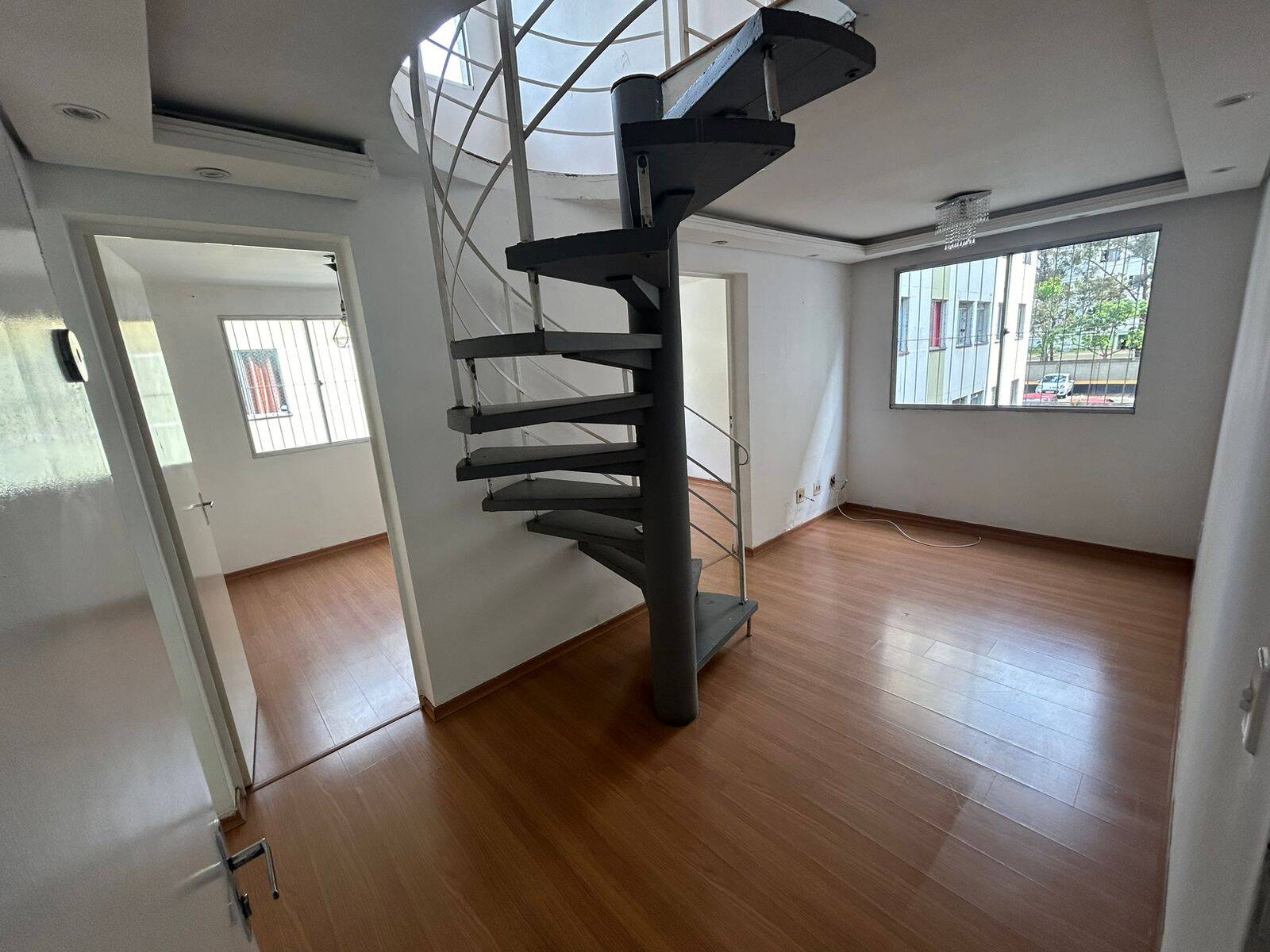 #865LZ - Apartamento para Venda em São Paulo - SP