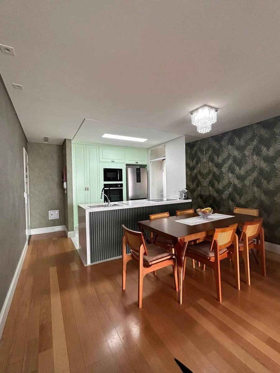 #883LZ - Apartamento para Venda em São Paulo - SP