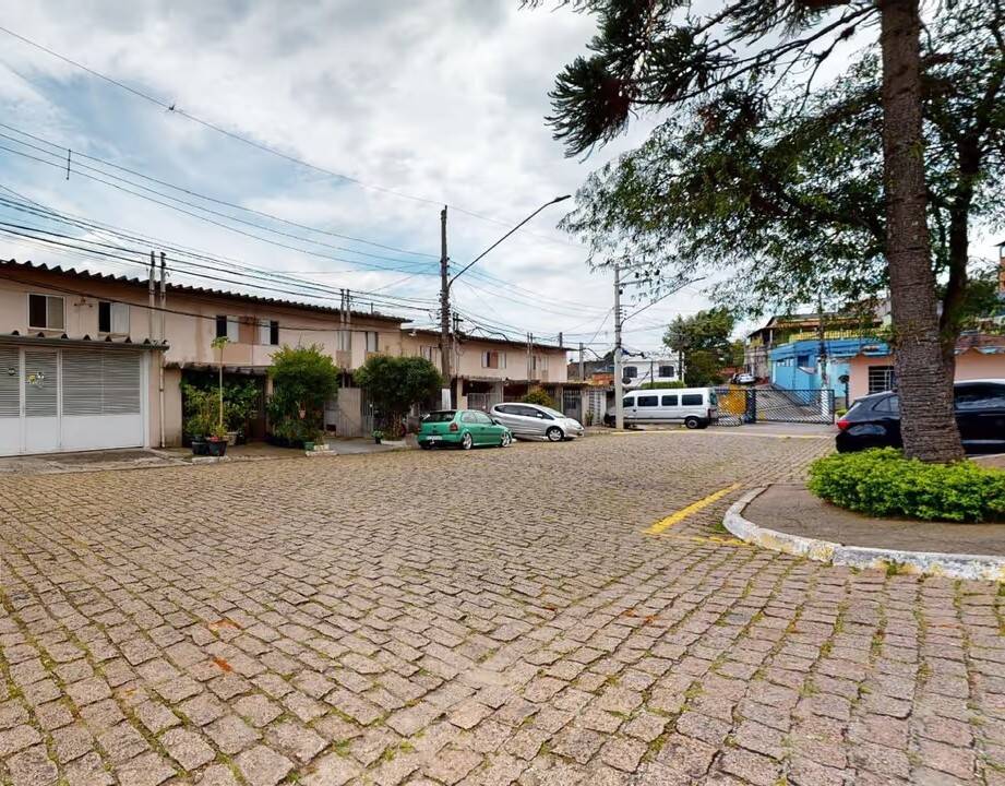 #892LZ - Casa em condomínio para Venda em São Paulo - SP