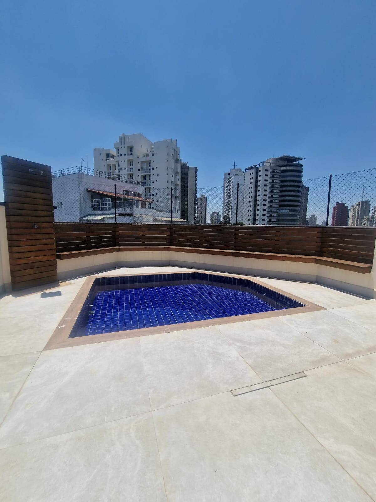 #122LS - Apartamento para Venda em São Paulo - SP