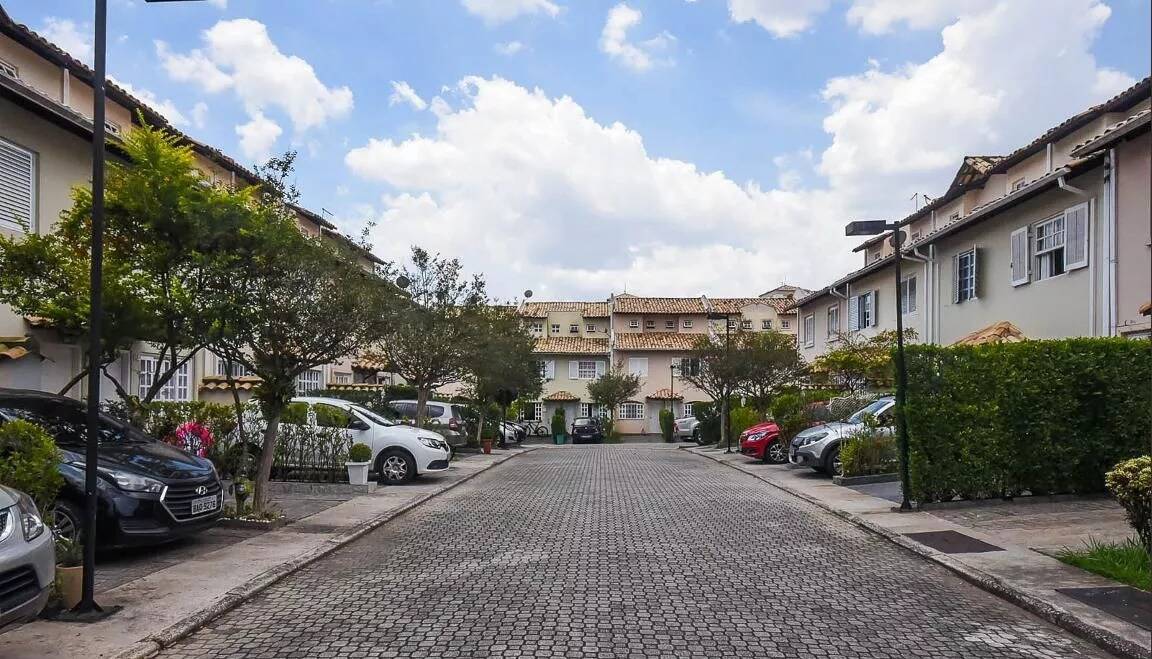 #102C - Casa em condomínio para Venda em São Paulo - SP