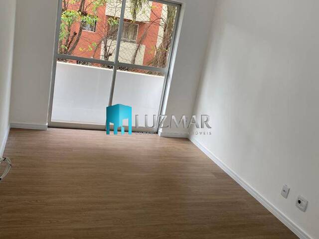 #556G - Apartamento para Venda em São Paulo - SP