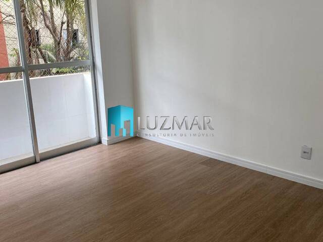 #556G - Apartamento para Venda em São Paulo - SP