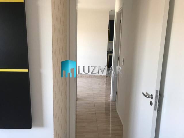 #700LZ - Apartamento para Venda em São Paulo - SP