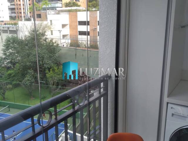 #707LZ - Apartamento para Venda em São Paulo - SP