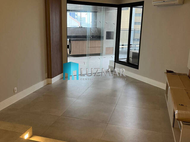 #142E - Apartamento para Venda em São Paulo - SP