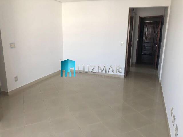 #148E - Apartamento para Venda em São Paulo - SP