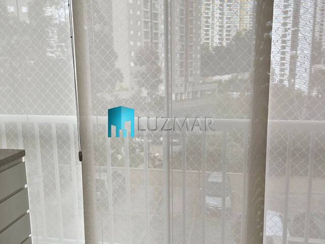 #803LL - Apartamento para Venda em São Paulo - SP