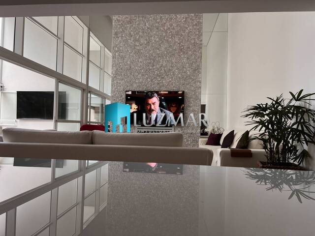 #127D - Apartamento para Venda em São Paulo - SP