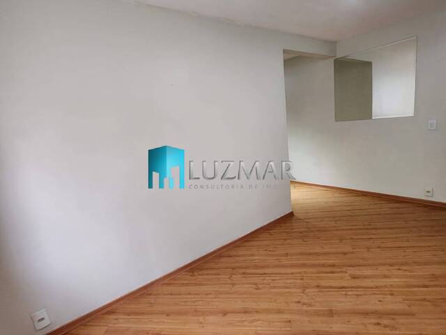 #817LZ - Apartamento para Venda em São Paulo - SP