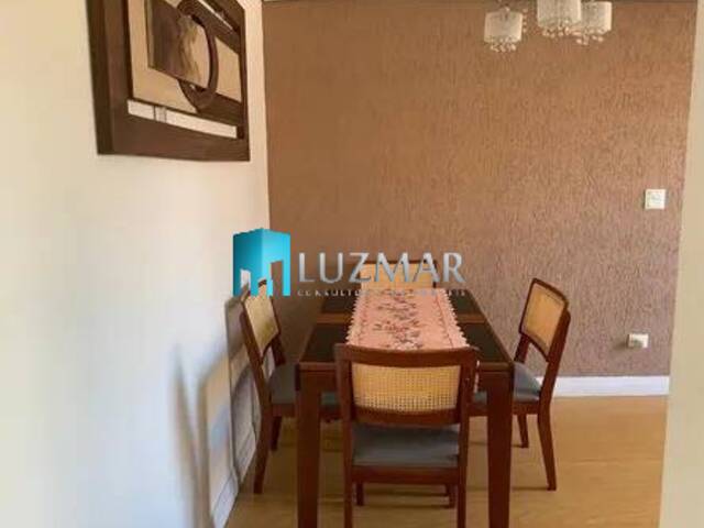 #829LZ - Apartamento para Venda em São Paulo - SP