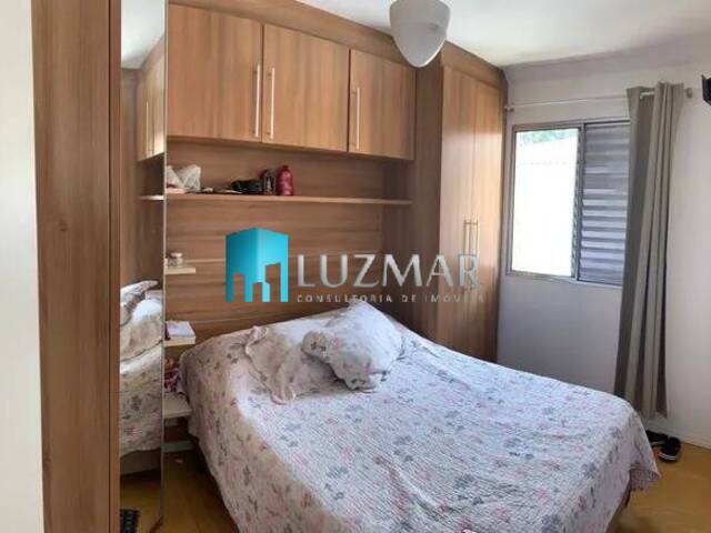 #829LZ - Apartamento para Venda em São Paulo - SP