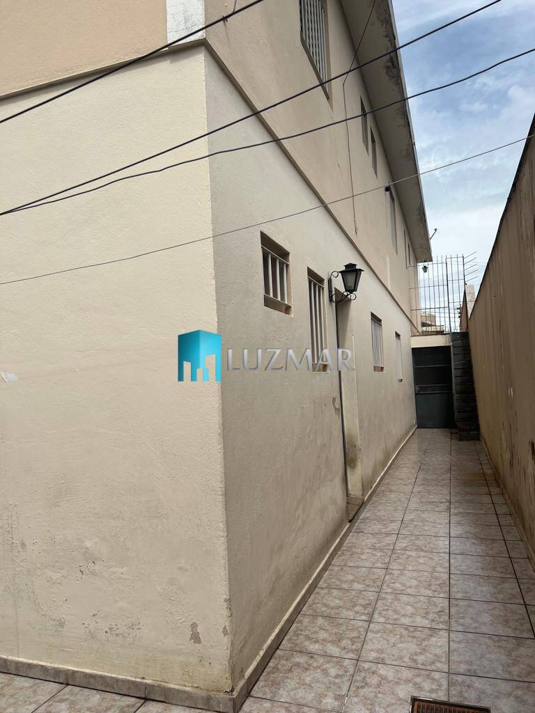 Casa, 4 quartos, 207 m² - Foto 30