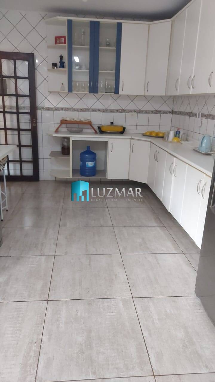 Casa, 3 quartos, 250 m² - Foto 7