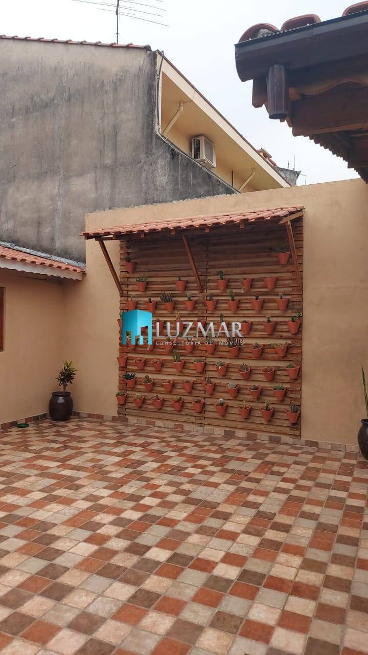 Casa, 3 quartos, 250 m² - Foto 4