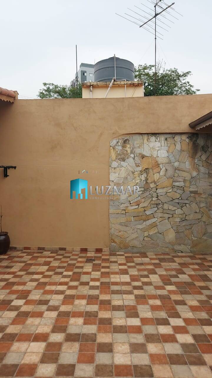 Casa, 3 quartos, 250 m² - Foto 22