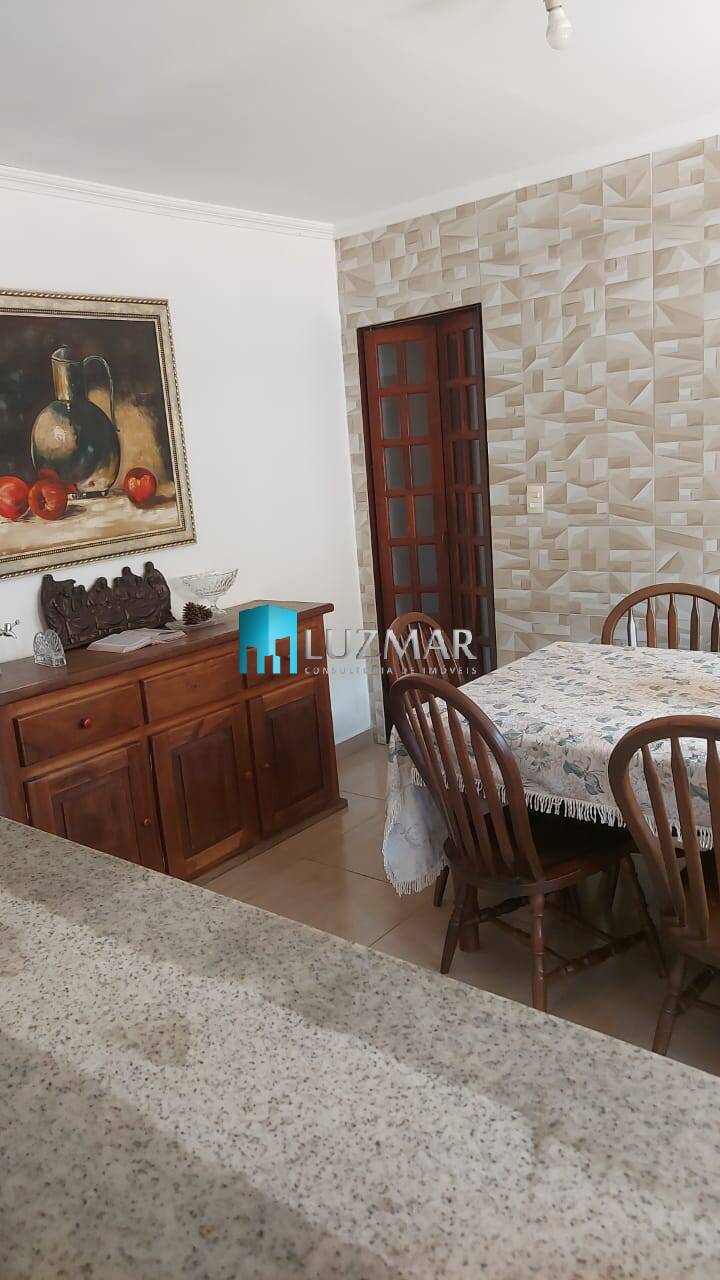 Casa, 3 quartos, 250 m² - Foto 6