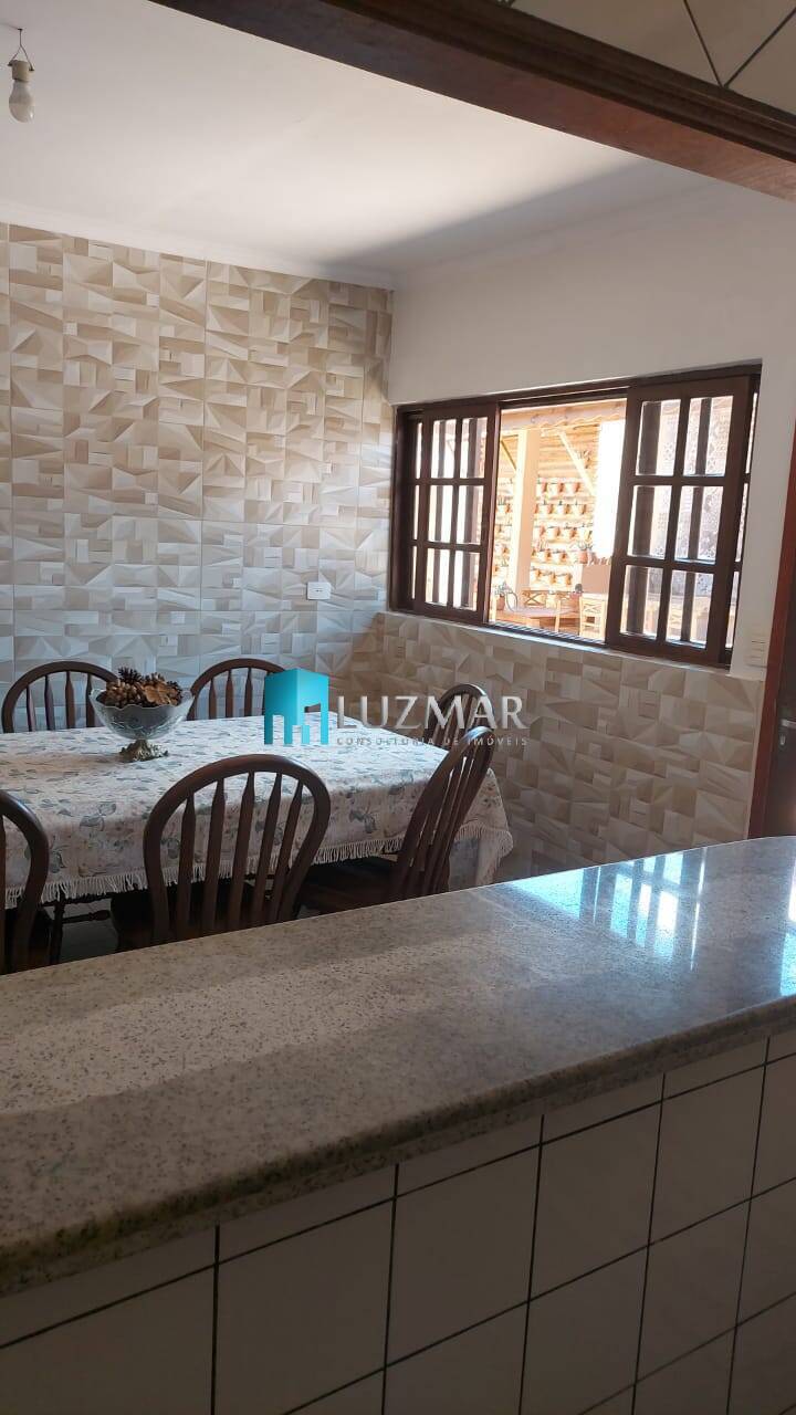 Casa, 3 quartos, 250 m² - Foto 5