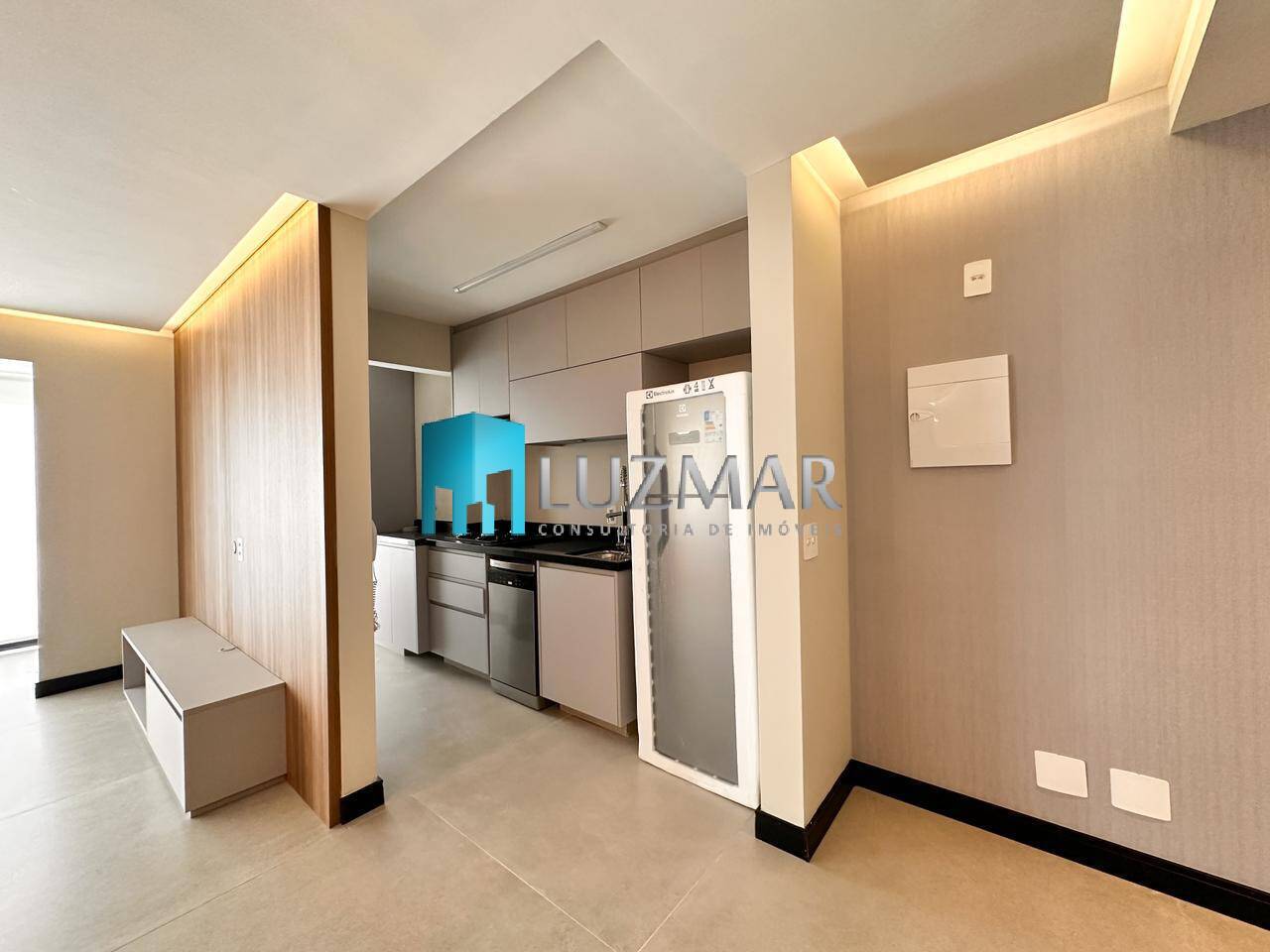 Apartamento à venda com 2 quartos, 90m² - Foto 8