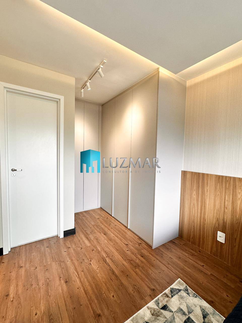 Apartamento à venda com 2 quartos, 90m² - Foto 15