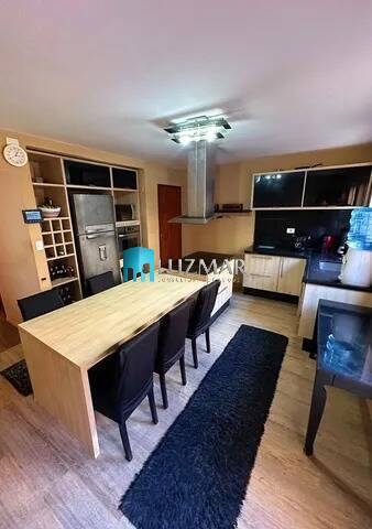 Casa, 3 quartos, 210 m² - Foto 7