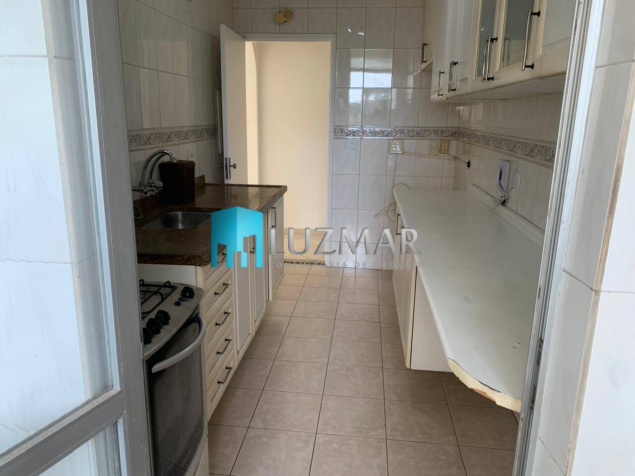 Apartamento para alugar com 3 quartos, 87m² - Foto 12