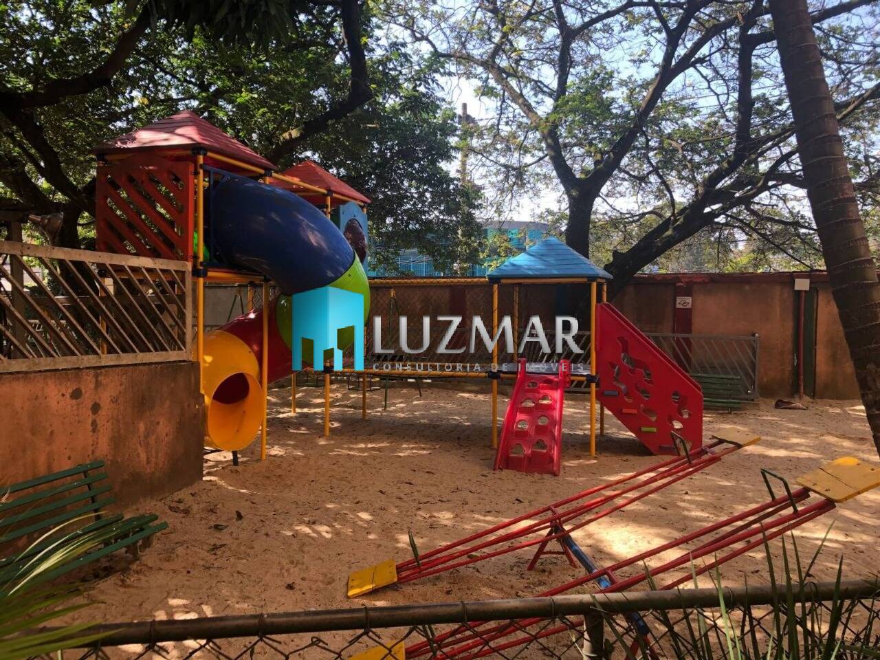 Apartamento para alugar com 3 quartos, 87m² - Foto 31