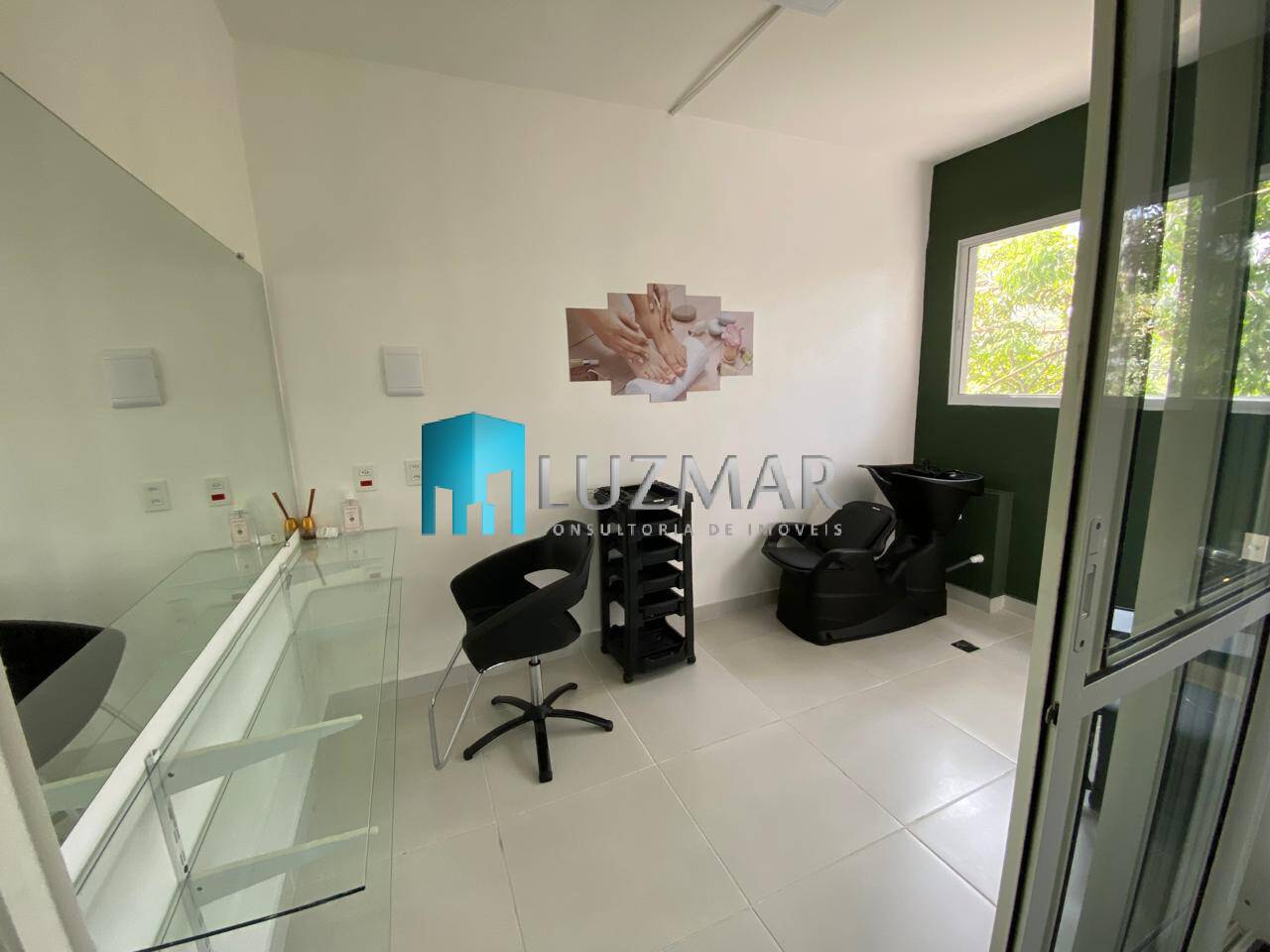 Apartamento para alugar com 1 quarto, 39m² - Foto 13