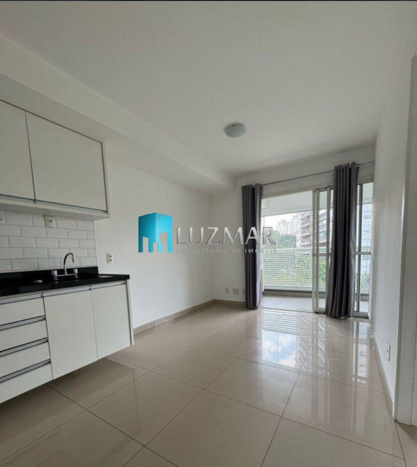 Apartamento para alugar com 1 quarto, 39m² - Foto 1