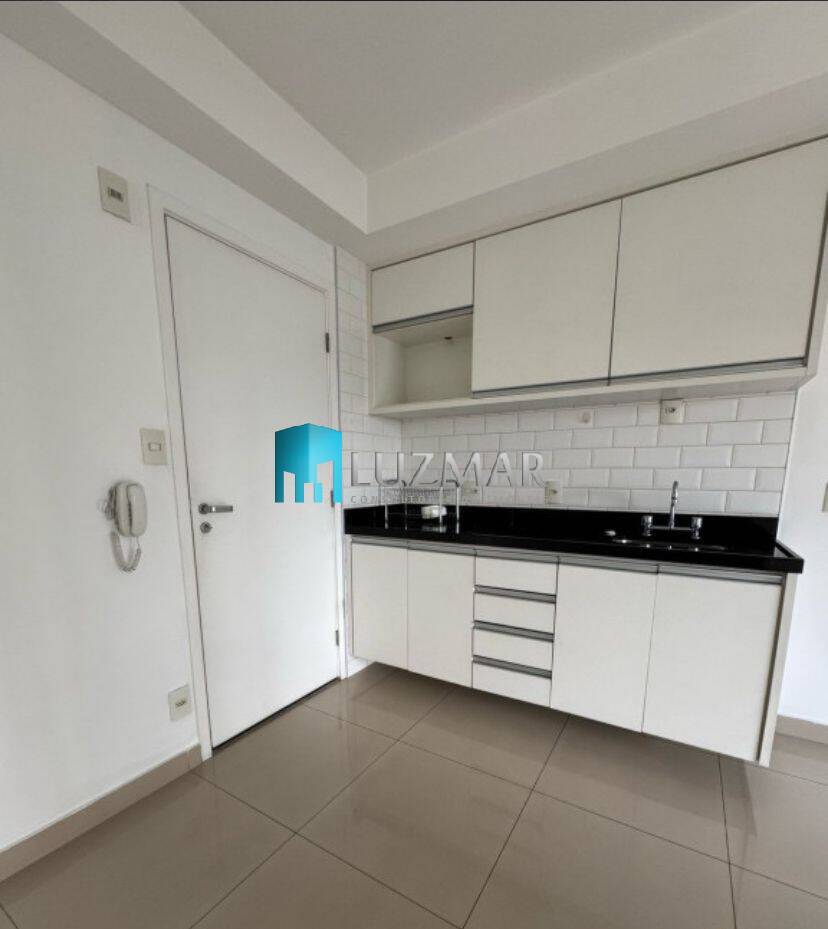 Apartamento para alugar com 1 quarto, 39m² - Foto 2