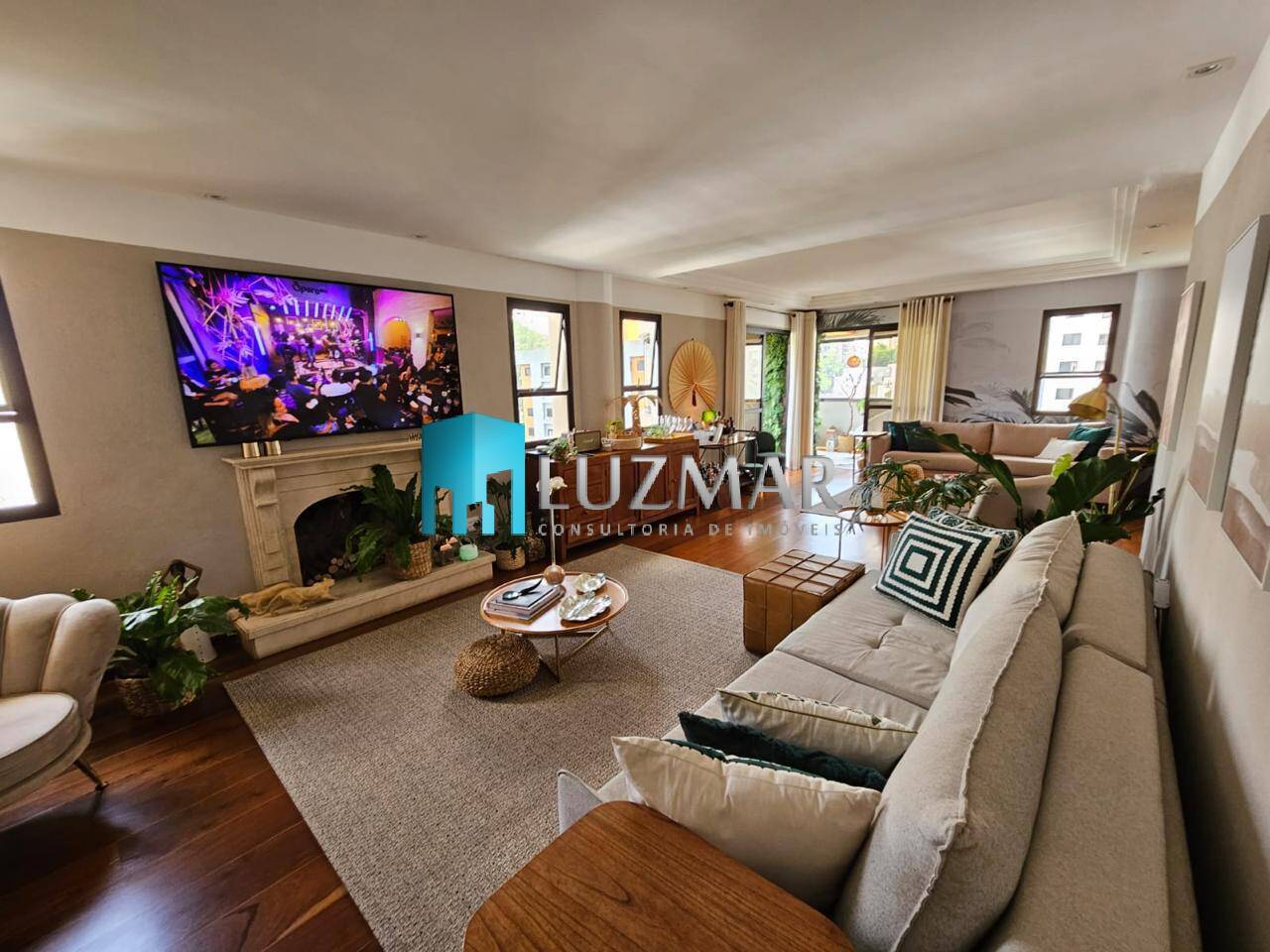 Apartamento, 4 quartos, 198 m² - Foto 1