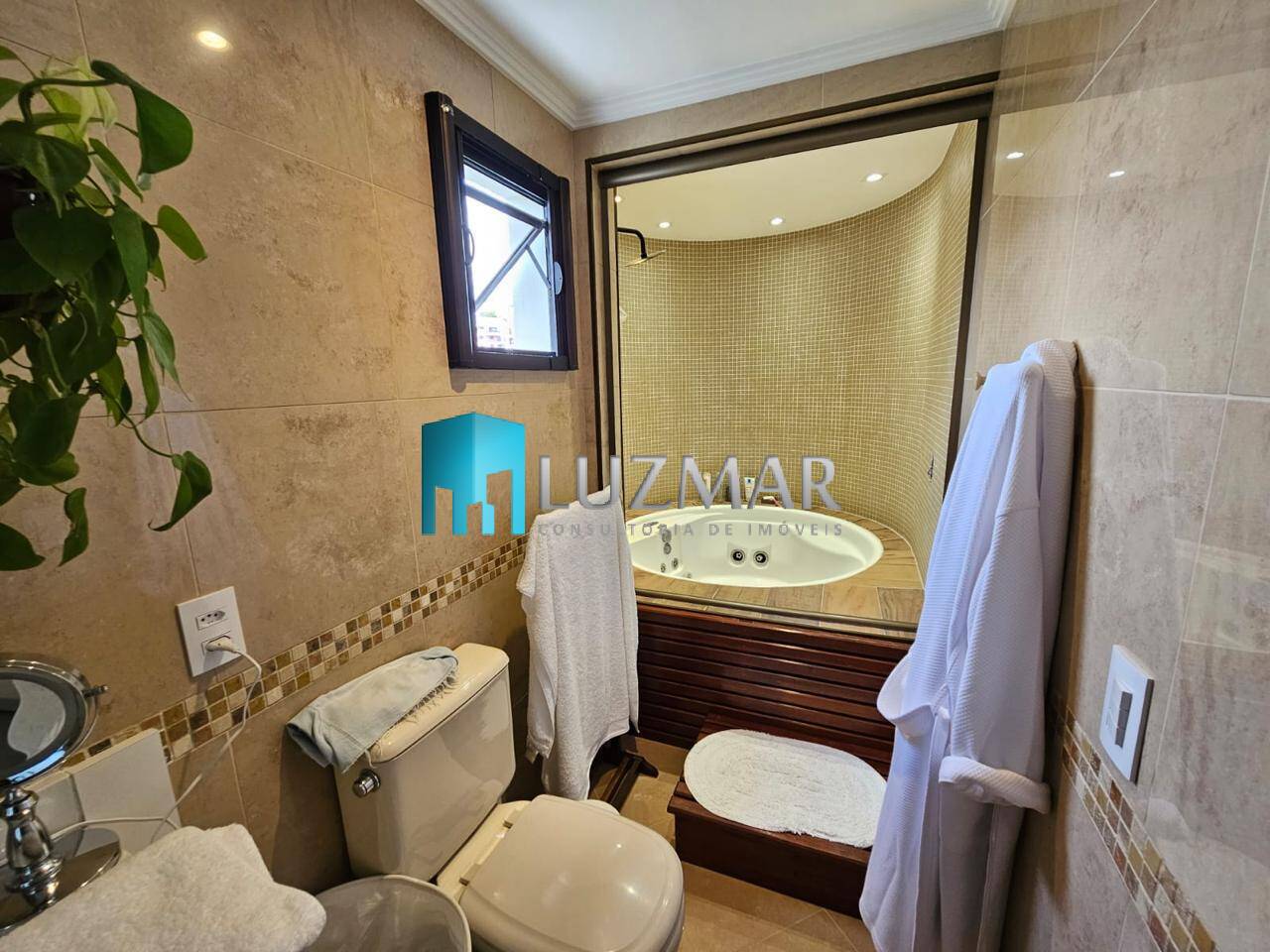 Apartamento, 4 quartos, 198 m² - Foto 25