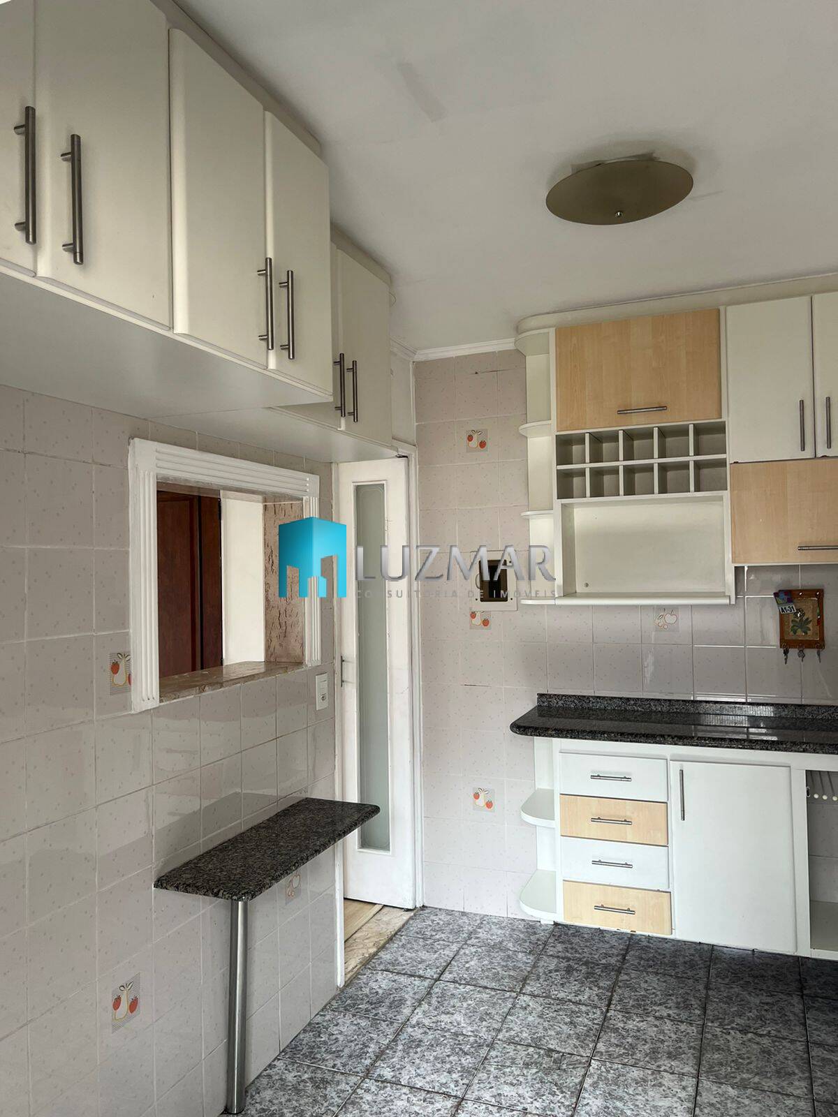 Apartamento à venda com 3 quartos, 66m² - Foto 2