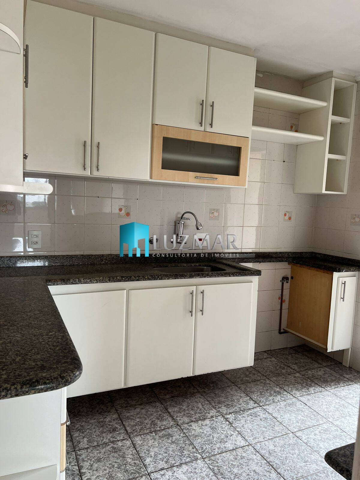 Apartamento à venda com 3 quartos, 66m² - Foto 13