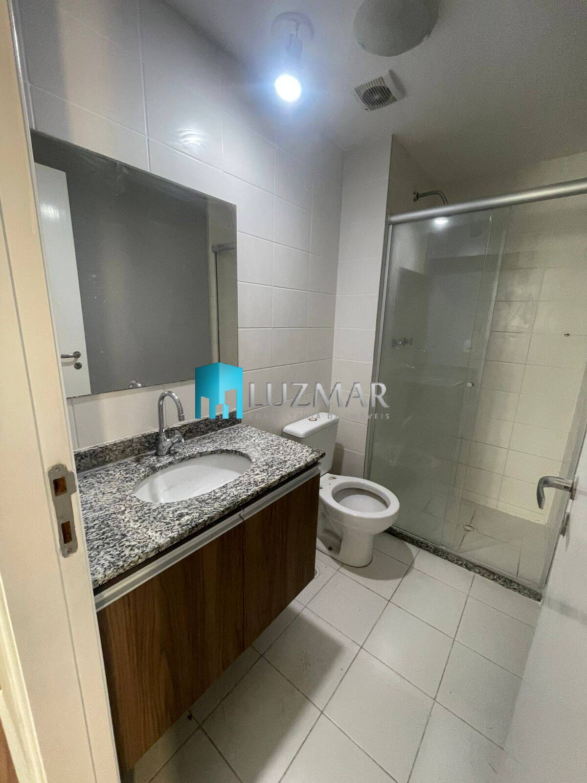 Apartamento à venda com 2 quartos, 67m² - Foto 7