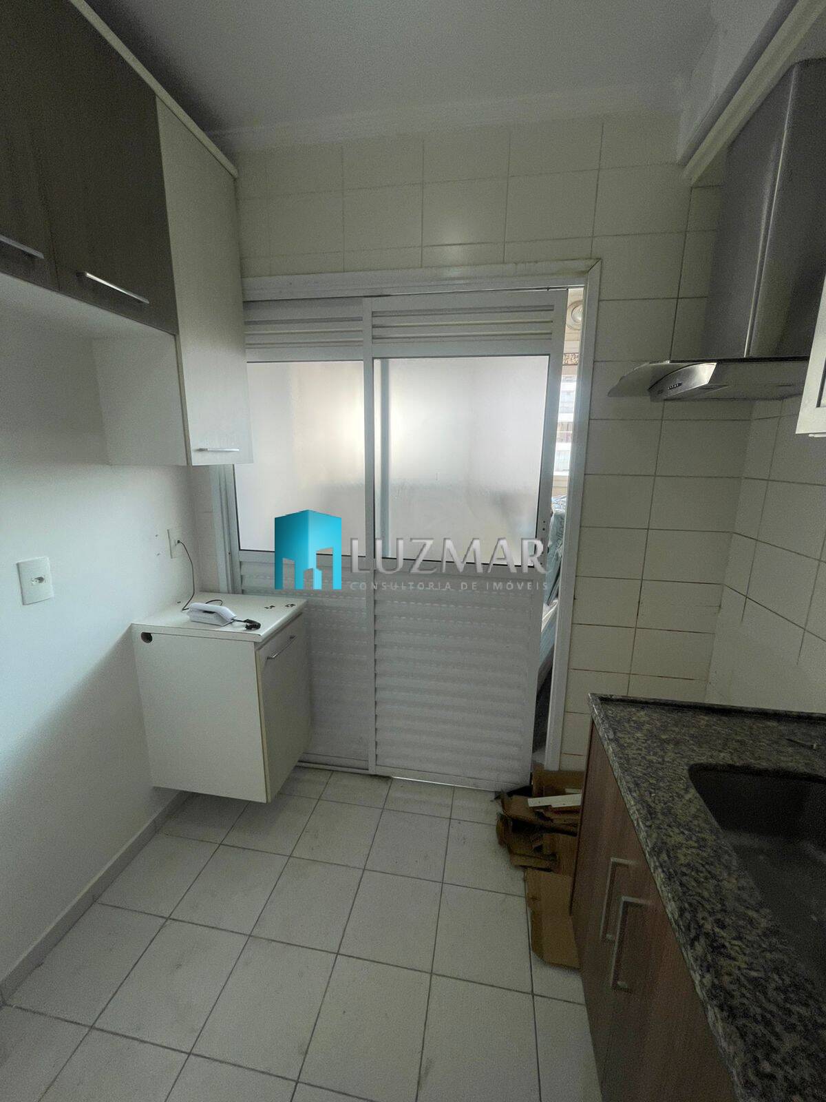 Apartamento à venda com 2 quartos, 67m² - Foto 4