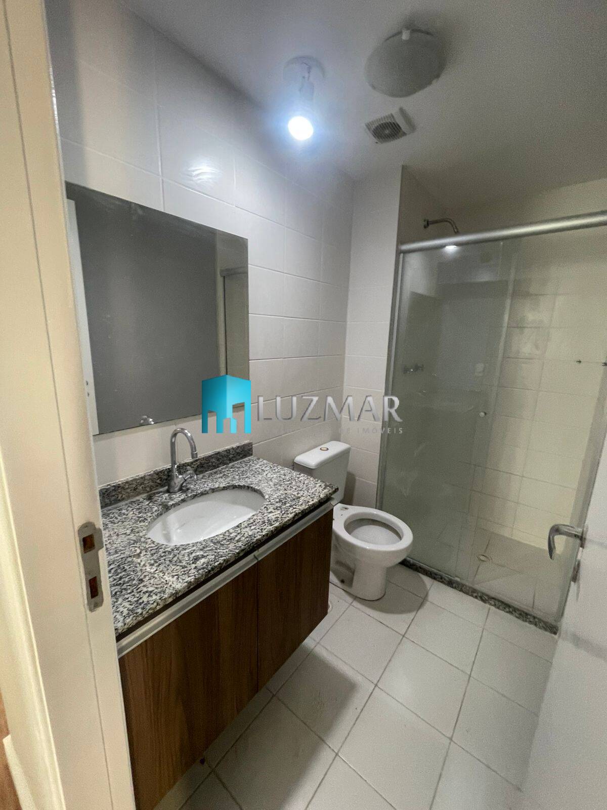Apartamento à venda com 2 quartos, 67m² - Foto 10