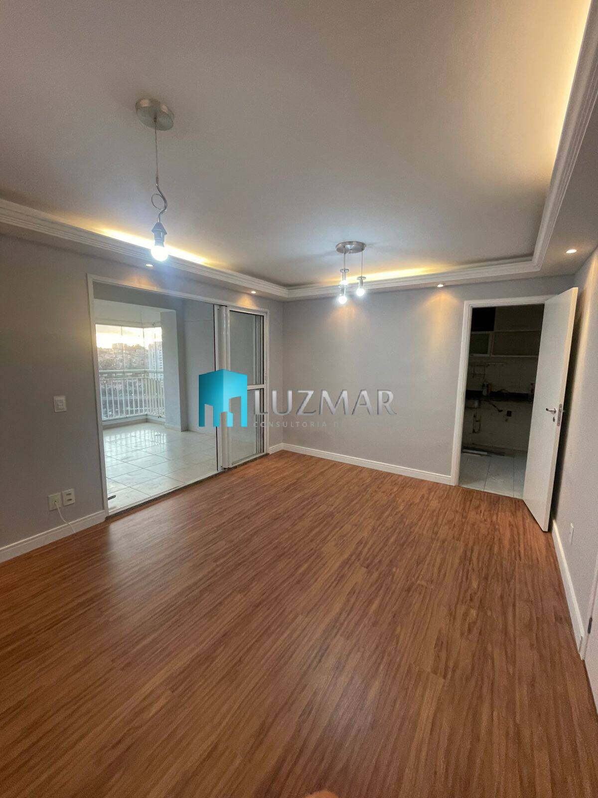 Apartamento à venda com 2 quartos, 67m² - Foto 6