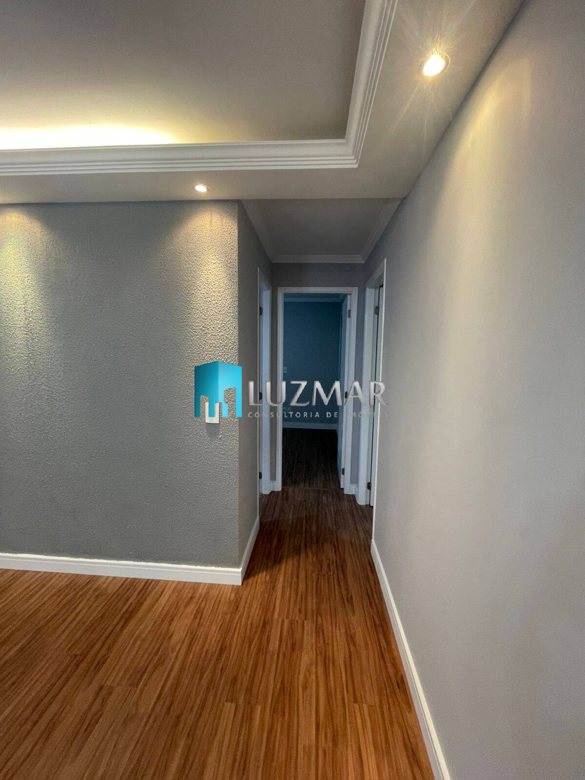 Apartamento à venda com 2 quartos, 67m² - Foto 27