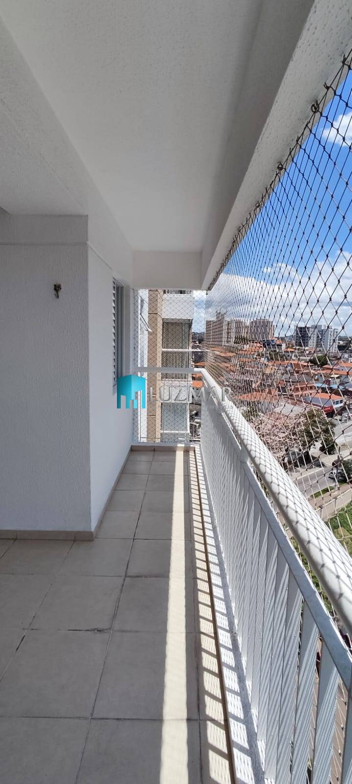 Apartamento à venda com 2 quartos, 69m² - Foto 4