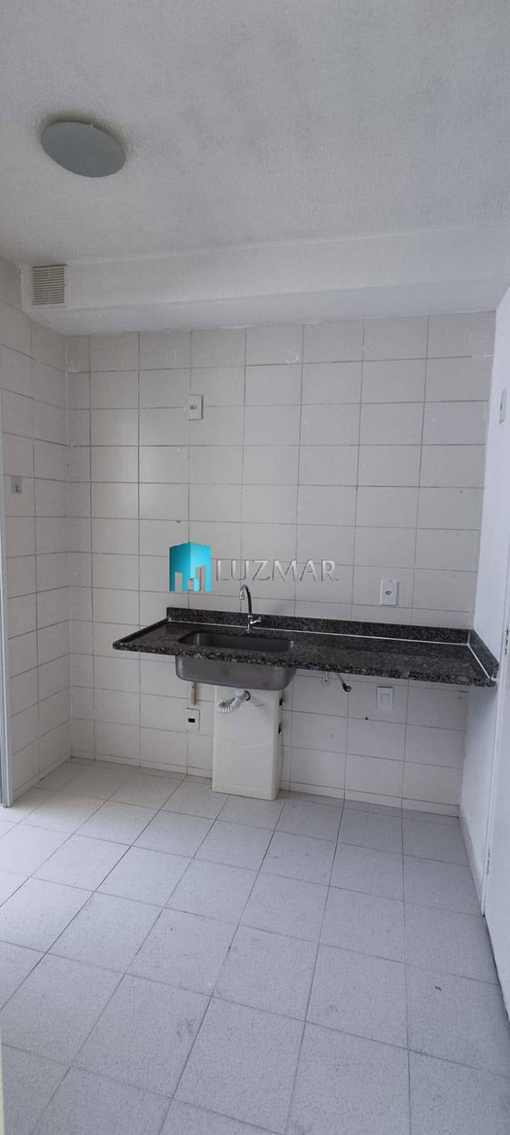 Apartamento à venda com 2 quartos, 69m² - Foto 13