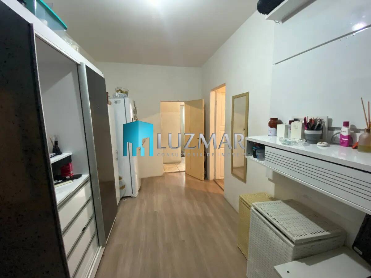 Casa, 7 quartos, 220 m² - Foto 17