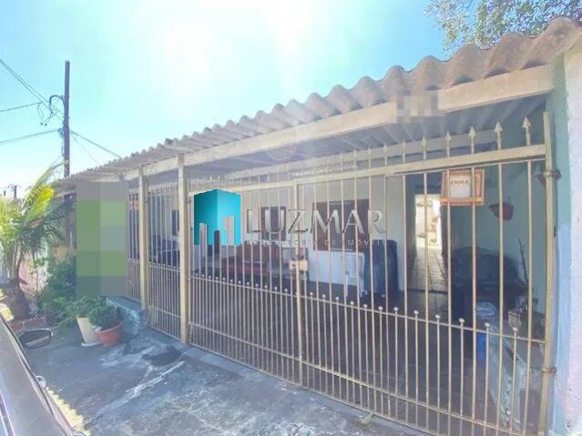 Casa, 7 quartos, 220 m² - Foto 1