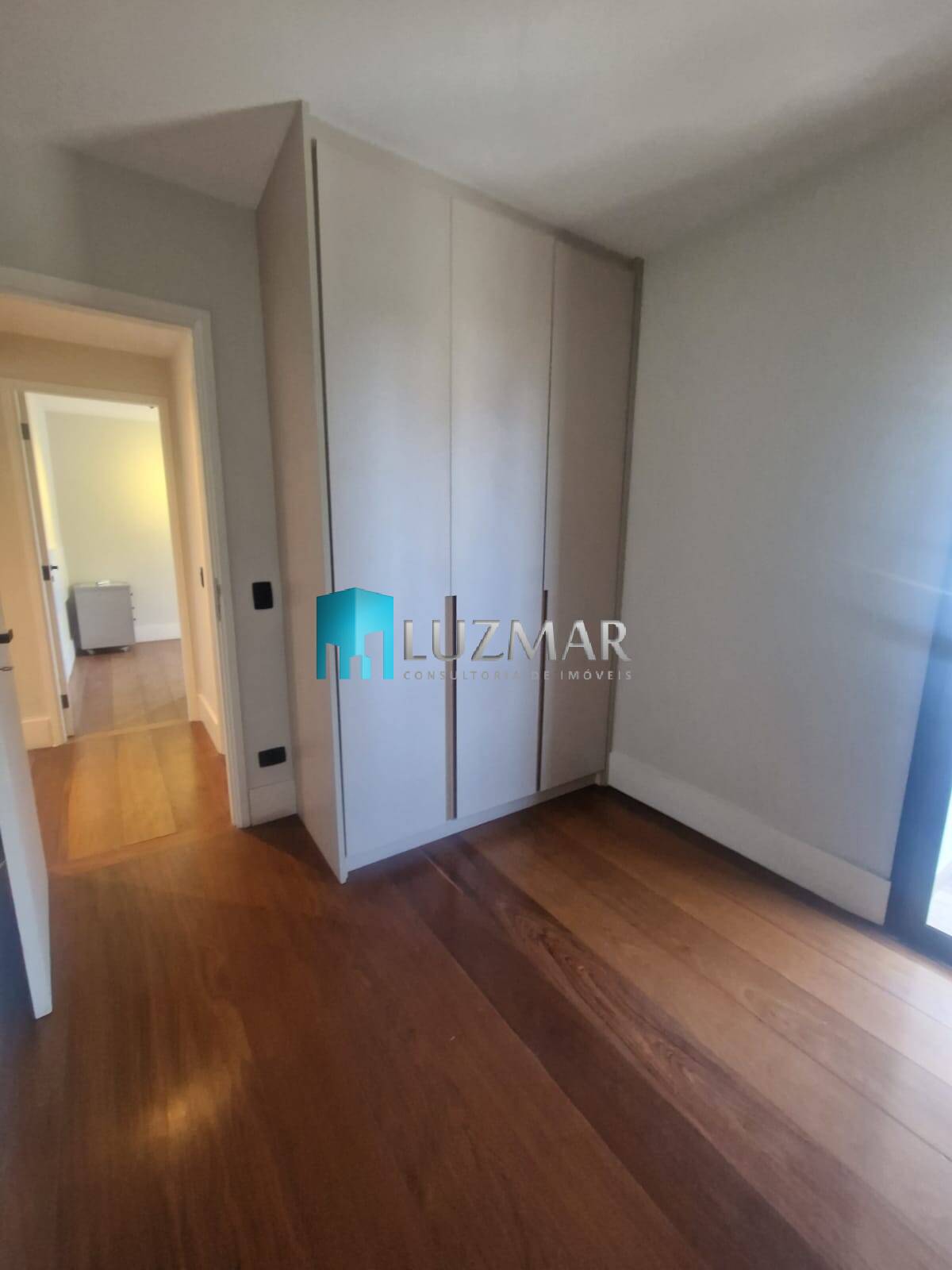 Apartamento, 4 quartos, 250 m² - Foto 33