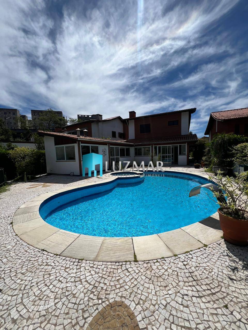 Casa de Condomínio, 4 quartos - Foto 1