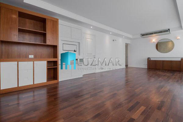 Apartamento, 3 quartos, 140 m² - Foto 4