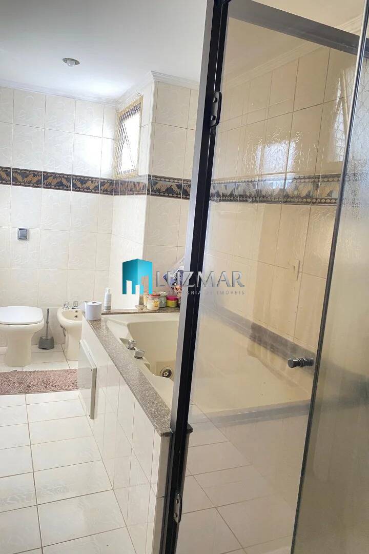 Apartamento, 3 quartos, 191 m² - Foto 12